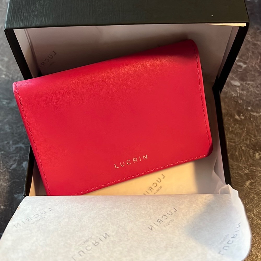 Lucrin pink wallet